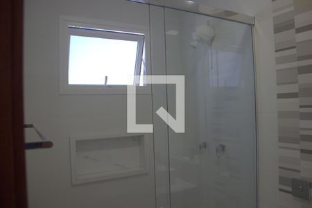 Casa de condomínio para alugar com 142m², 2 quartos e 4 vagasBanheiro