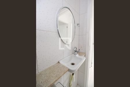 Apartamento para alugar com 40m², 2 quartos e sem vagaBanheiro