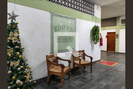 Apartamento à venda com 60m², 2 quartos e 1 vagaFachada e portaria