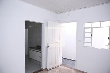 Sala de casa para alugar com 1 quarto, 250m² em Cangaíba, São Paulo