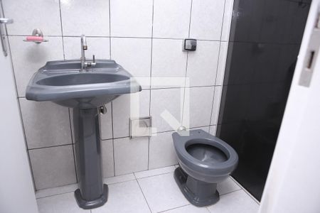 Banheiro  de casa para alugar com 1 quarto, 45m² em Cangaíba, São Paulo