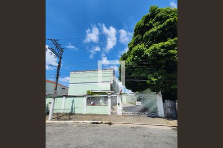 Casa de condomínio à venda com 212m², 3 quartos e 2 vagasFachada