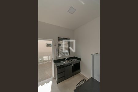 Cozinha de kitnet/studio à venda com 1 quarto, 24m² em Cidade Universitária, Campinas