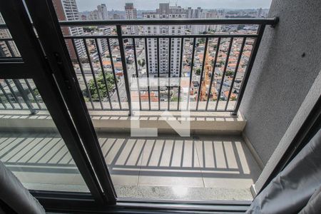 Varanda de kitnet/studio para alugar com 0 quarto, 27m² em Ipiranga, São Paulo