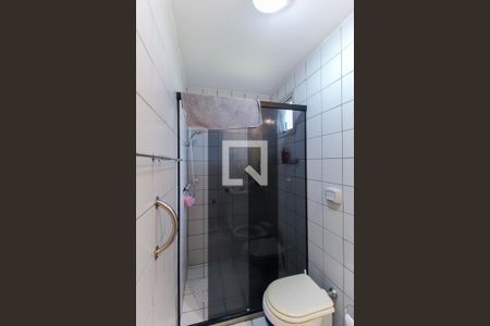 Apartamento à venda com 114m², 4 quartos e 2 vagas Apartamento à venda com 114m², 4 quartos e 2 vagasBanheiro da Suíte 1