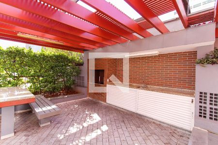 Apartamento à venda com 114m², 4 quartos e 2 vagas Apartamento à venda com 114m², 4 quartos e 2 vagasÁrea comum - Churrasqueira