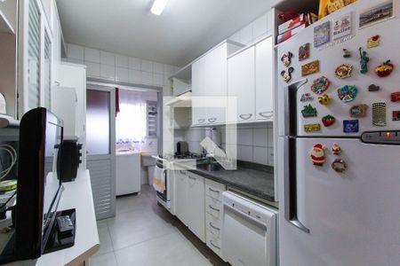 Apartamento à venda com 114m², 4 quartos e 2 vagas Apartamento à venda com 114m², 4 quartos e 2 vagasCozinha