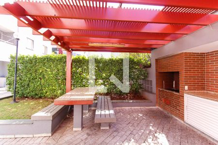 Apartamento à venda com 114m², 4 quartos e 2 vagas Apartamento à venda com 114m², 4 quartos e 2 vagasÁrea comum - Churrasqueira