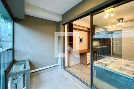 Studio para alugar com 29m², 1 quarto e sem vaga Studio para alugar com 29m², 1 quarto e sem vagaVaranda