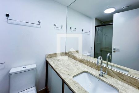 Studio para alugar com 29m², 1 quarto e sem vaga Studio para alugar com 29m², 1 quarto e sem vagaBanheiro