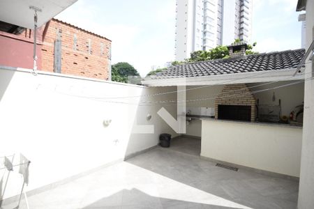 Casa à venda com 195m², 4 quartos e 5 vagasQuintal