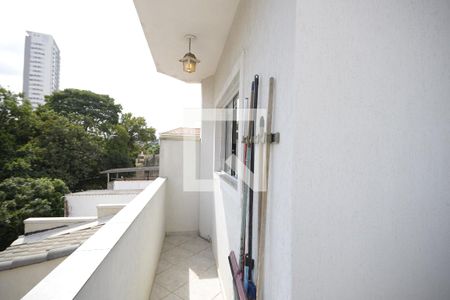 Casa à venda com 195m², 4 quartos e 5 vagasVaranda