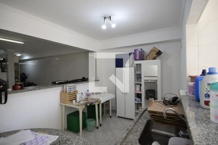Casa à venda com 195m², 4 quartos e 5 vagasCozinha Garagem