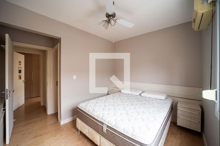 Suíte de apartamento para alugar com 3 quartos, 85m² em Higienópolis, Porto Alegre