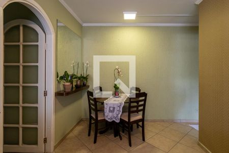 Sala de apartamento à venda com 2 quartos, 67m² em Parque Pinheiros, Taboão da Serra