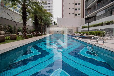 Studio para alugar com 28m², 1 quarto e sem vaga Studio para alugar com 28m², 1 quarto e sem vagaPiscina