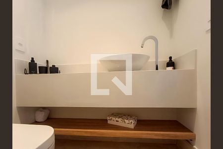 Apartamento à venda com 109m², 2 quartos e 2 vagas Apartamento à venda com 109m², 2 quartos e 2 vagasLavabo