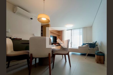 Sala de apartamento à venda com 2 quartos, 109m² em Perdizes, São Paulo