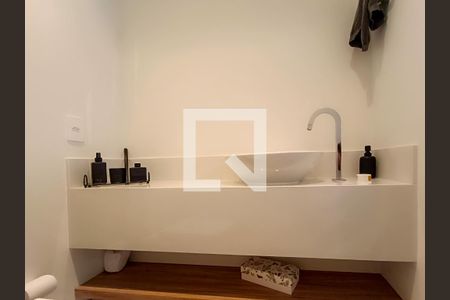 Apartamento à venda com 109m², 2 quartos e 2 vagas Apartamento à venda com 109m², 2 quartos e 2 vagasLavabo