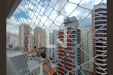 Apartamento à venda com 109m², 2 quartos e 2 vagas Apartamento à venda com 109m², 2 quartos e 2 vagasVaranda gourmet - Vista