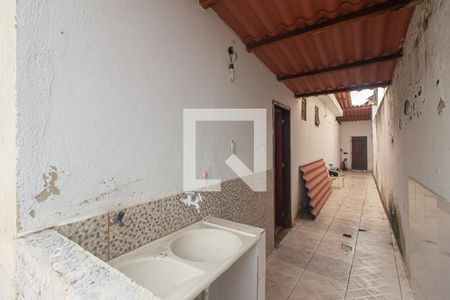 Casa para alugar com 47m², 1 quarto e sem vaga Casa para alugar com 47m², 1 quarto e sem vagaÁrea de Serviço