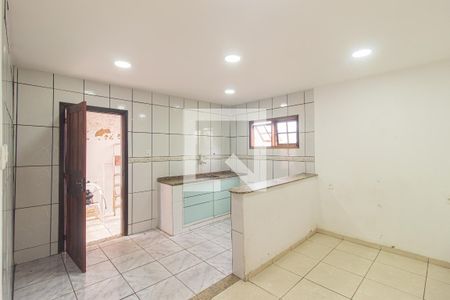 Sala/Cozinha de casa para alugar com 1 quarto, 47m² em Campo Grande, Rio de Janeiro