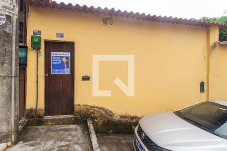 Casa para alugar com 47m², 1 quarto e sem vaga Casa para alugar com 47m², 1 quarto e sem vagaFachada