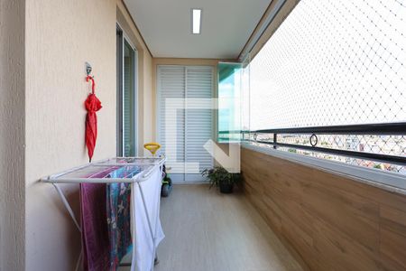 Varanda de apartamento à venda com 3 quartos, 93m² em Vila Romero, São Paulo