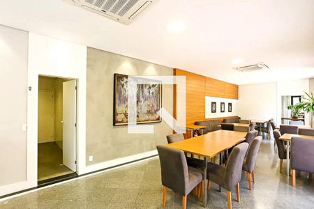 Apartamento à venda com 260m², 3 quartos e 4 vagasÁrea comum - Salão de festas