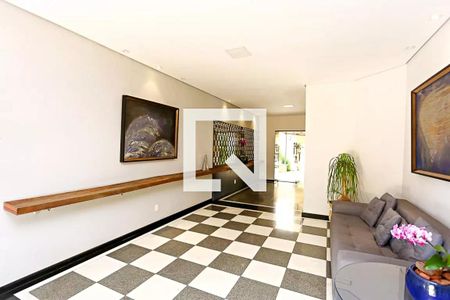 Apartamento à venda com 260m², 3 quartos e 4 vagasHall social