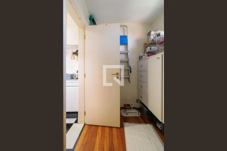 Apartamento à venda com 260m², 3 quartos e 4 vagasÁrea de Serviço