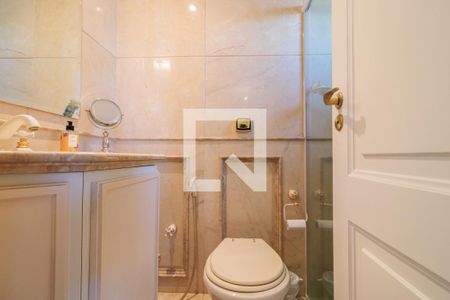 Apartamento à venda com 260m², 3 quartos e 4 vagasBanheiro da Suíte 3