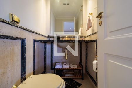 Apartamento à venda com 260m², 3 quartos e 4 vagasLavabo