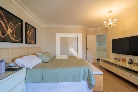 Apartamento à venda com 260m², 3 quartos e 4 vagasSuíte 1