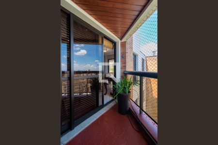 Apartamento à venda com 260m², 3 quartos e 4 vagasVaranda da Sala