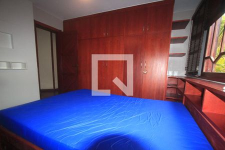 Casa à venda com 350m², 3 quartos e 4 vagasSuite 2