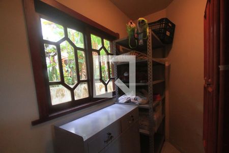 Casa à venda com 350m², 3 quartos e 4 vagasQuarto de Serviço