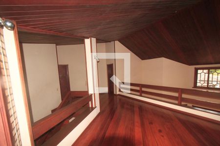 Casa à venda com 350m², 3 quartos e 4 vagasSala de Estar