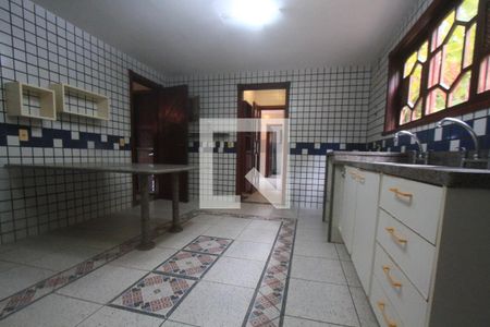 Casa à venda com 350m², 3 quartos e 4 vagasCozinha