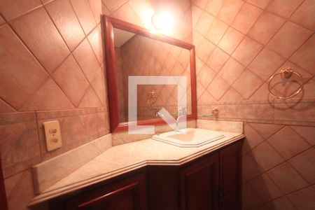 Casa à venda com 350m², 3 quartos e 4 vagasBanheiro Social