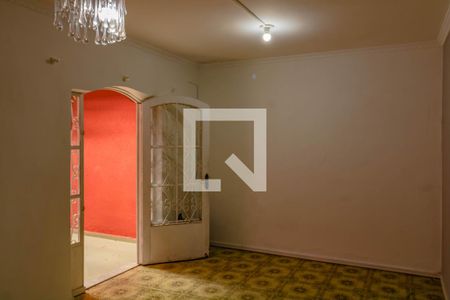 Casa para alugar com 250m², 3 quartos e 3 vagasQuarto