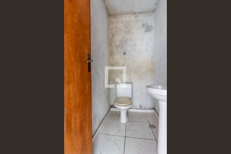 Casa à venda com 300m², 6 quartos e 2 vagasBanheiro de serviço