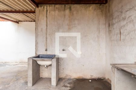 Casa à venda com 300m², 6 quartos e 2 vagasÁrea de Serviço