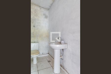 Casa à venda com 300m², 6 quartos e 2 vagasBanheiro de serviço