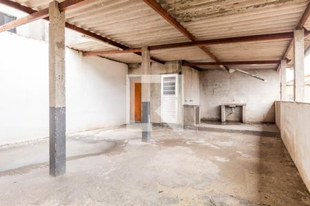 Casa à venda com 300m², 6 quartos e 2 vagasVaranda