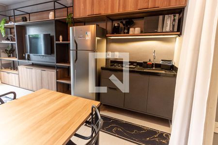 Cozinha de apartamento para alugar com 1 quarto, 50m² em Perdizes, São Paulo