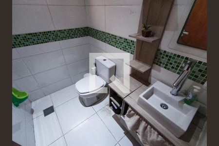 Casa à venda com 172m², 3 quartos e 1 vaga Casa à venda com 172m², 3 quartos e 1 vagaLavabo