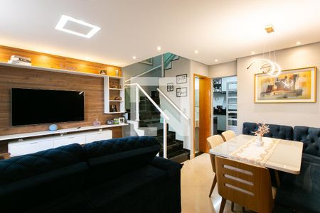 Sala de casa de condomínio à venda com 2 quartos, 120m² em Vila Esperança, São Paulo