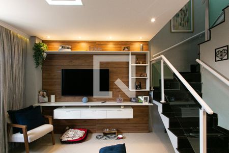 Sala de casa de condomínio à venda com 2 quartos, 120m² em Vila Esperança, São Paulo