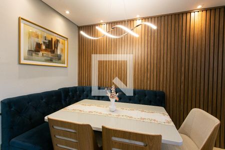 Sala de casa de condomínio à venda com 2 quartos, 120m² em Vila Esperança, São Paulo